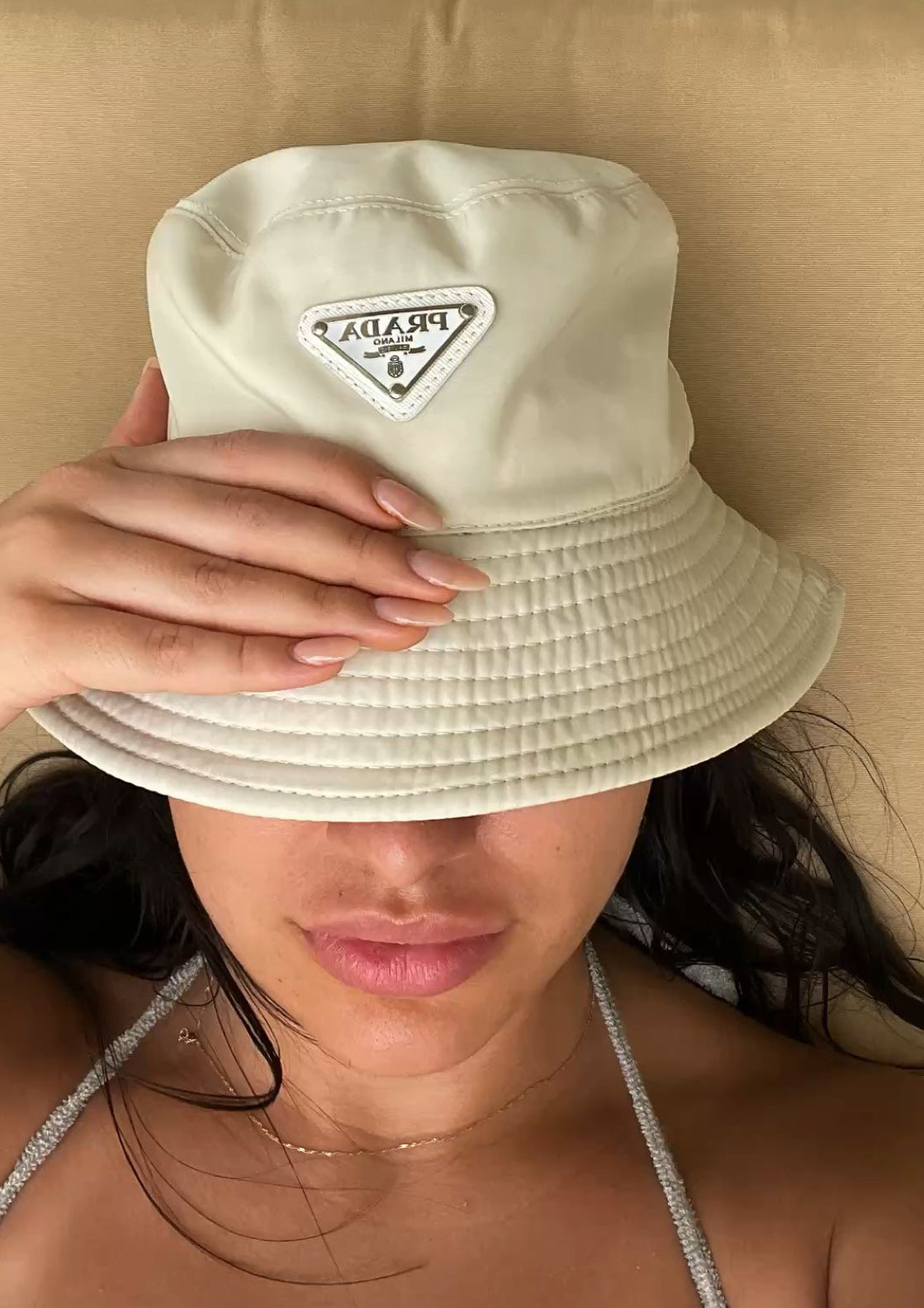 P. Bucket hat